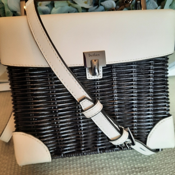 BOTKIER LARGE LENNOX LUNCHBOX CROSSBODY / HANDBAG IN BLACK AND WHITE - Picture 2 of 9